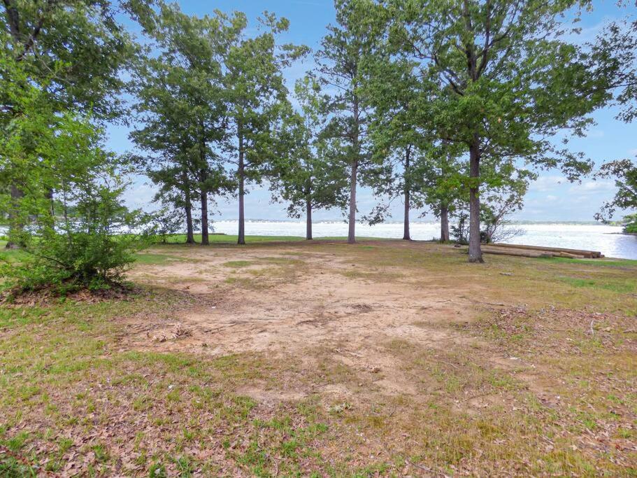 Turtle Creek 3/2 Close To Rez Brandon Exterior photo